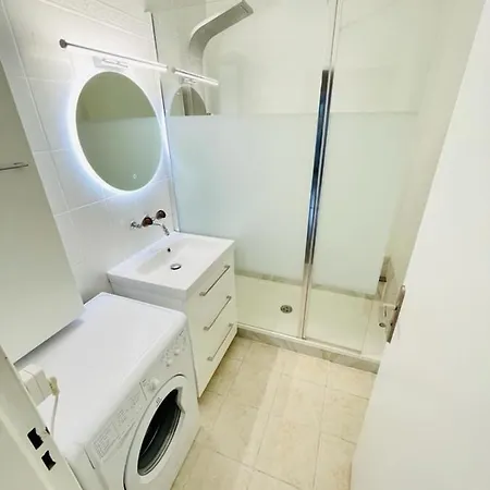Bnb2You Large Comfortable Apartment Well Located Near Switzerland * Ferney-Voltaire