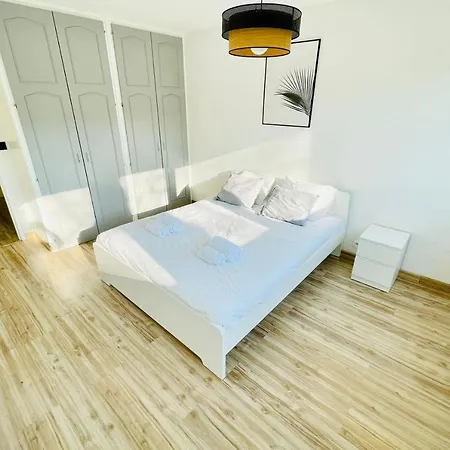 Bnb2You Large Comfortable Apartment Well Located Near Switzerland Hébergement de vacances *